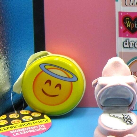 🔥Kids Fun Emoticons Gift Set elephant  necklace press cherry barrettes - Picture 9 of 11